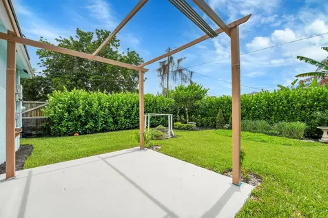 5715 Se Pine Drive Stuart FL 34997