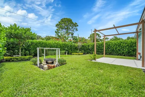 5715 Se Pine Drive Stuart FL 34997