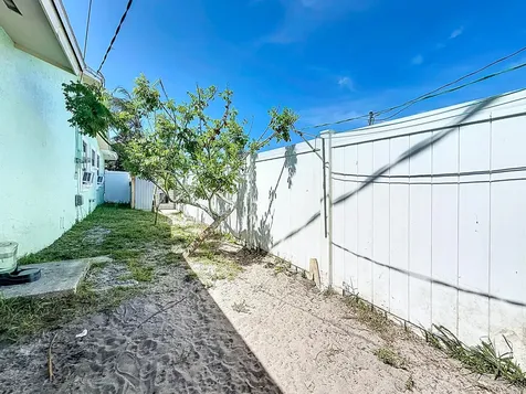 650 Sw Lucero Drive Port Saint Lucie FL 34983