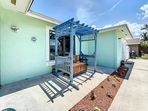 650 Sw Lucero Drive Port Saint Lucie FL 34983