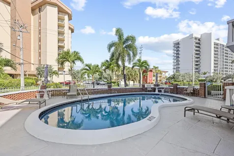 424 N Riverside Drive Pompano Beach FL 33062