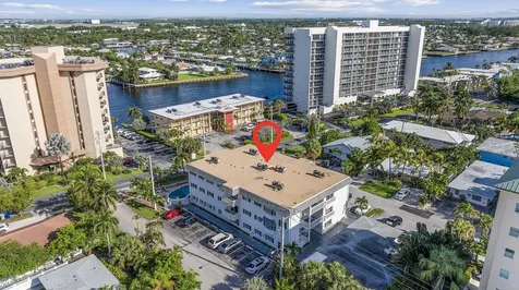 424 N Riverside Drive Pompano Beach FL 33062