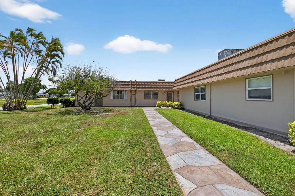 360 Seville O Delray Beach FL 33446