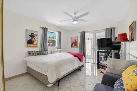 360 Seville O Delray Beach FL 33446
