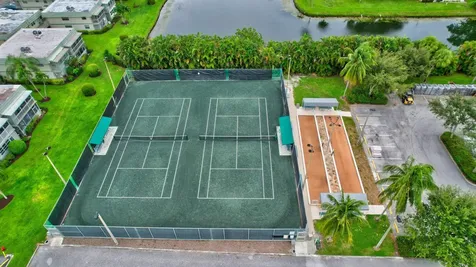 360 Seville O Delray Beach FL 33446