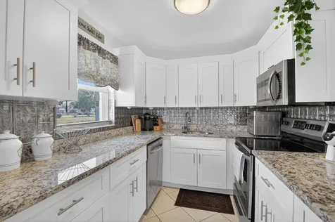 360 Seville O Delray Beach FL 33446