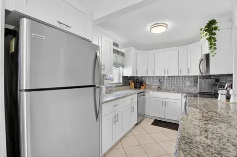 360 Seville O Delray Beach FL 33446