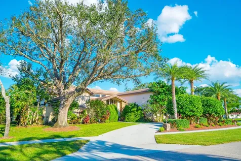 15835 Meadow Wood Drive Wellington FL 33414