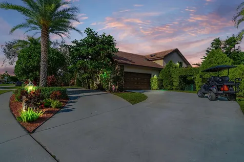 15835 Meadow Wood Drive Wellington FL 33414