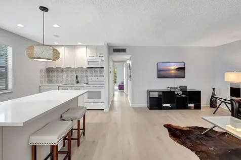 74 Normandy B Delray Beach FL 33484