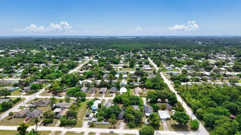 1466 Sw 24th Avenue Vero Beach FL 32962