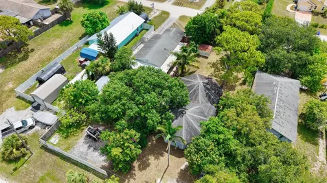 1466 Sw 24th Avenue Vero Beach FL 32962