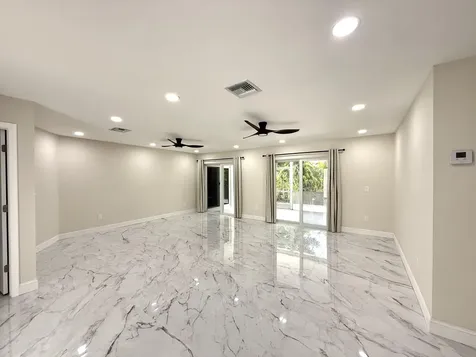 9004 Sw 6th Street Boca Raton FL 33433
