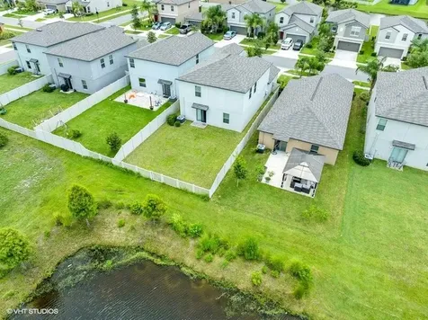 5126 Dandelion Street Apollo Beach FL 33572