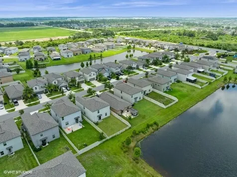 5126 Dandelion Street Apollo Beach FL 33572