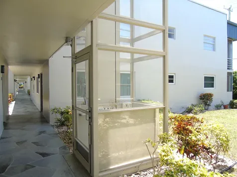 219 Normandy E Delray Beach FL 33484
