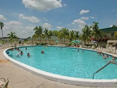 219 Normandy E Delray Beach FL 33484