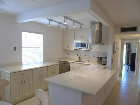 219 Normandy E Delray Beach FL 33484