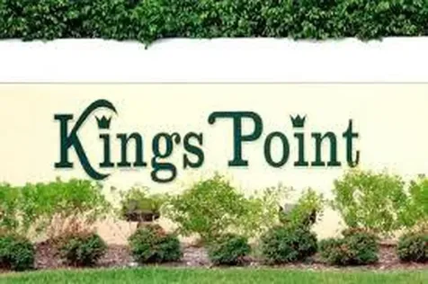 219 Normandy E Delray Beach FL 33484