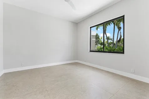 5323 Ascot Bend Boca Raton FL 33496