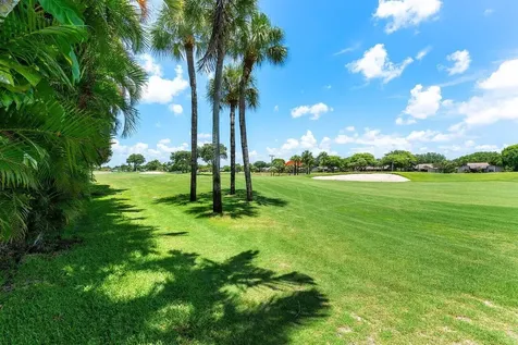 5323 Ascot Bend Boca Raton FL 33496