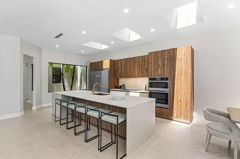 5323 Ascot Bend Boca Raton FL 33496