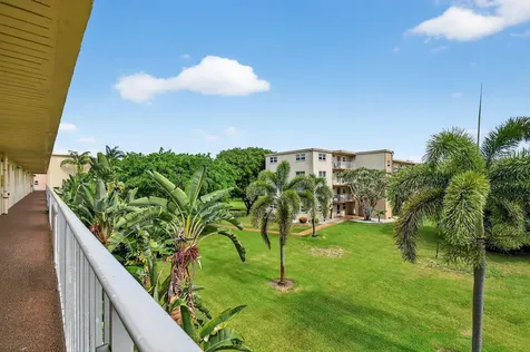 2615 Ne 3rd Court Boynton Beach FL 33435
