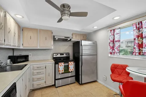 2615 Ne 3rd Court Boynton Beach FL 33435