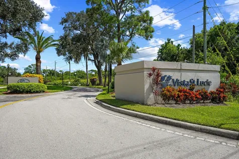 23 Lake Vista Trail Port Saint Lucie FL 34952