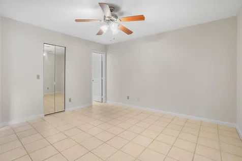 23 Lake Vista Trail Port Saint Lucie FL 34952