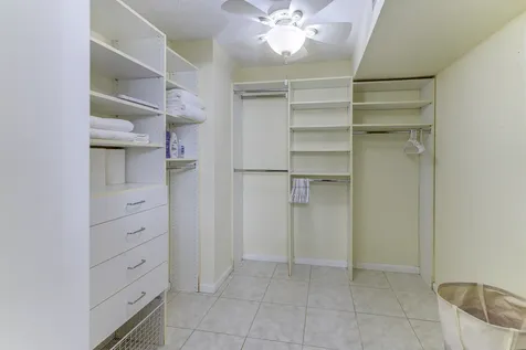2571 Ne Ocean Boulevard Stuart FL 34996