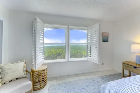 2571 Ne Ocean Boulevard Stuart FL 34996