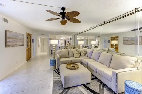 2571 Ne Ocean Boulevard Stuart FL 34996