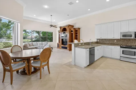 7950 Via Grande Boynton Beach FL 33437
