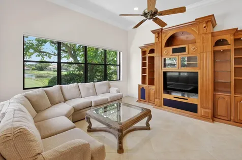 7950 Via Grande Boynton Beach FL 33437
