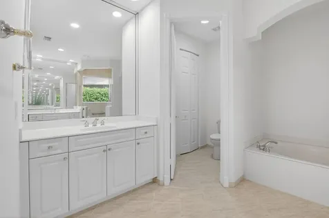 7950 Via Grande Boynton Beach FL 33437