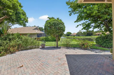 7950 Via Grande Boynton Beach FL 33437
