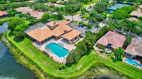 7950 Via Grande Boynton Beach FL 33437