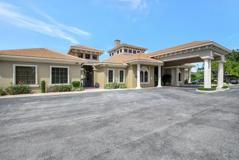 7950 Via Grande Boynton Beach FL 33437
