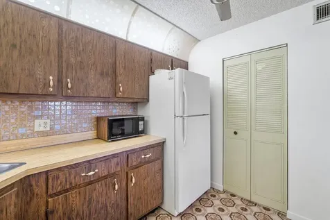 342 Pine Ridge Circle Greenacres FL 33463