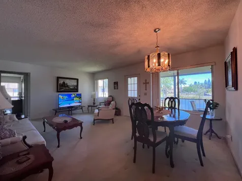 342 Pine Ridge Circle Greenacres FL 33463