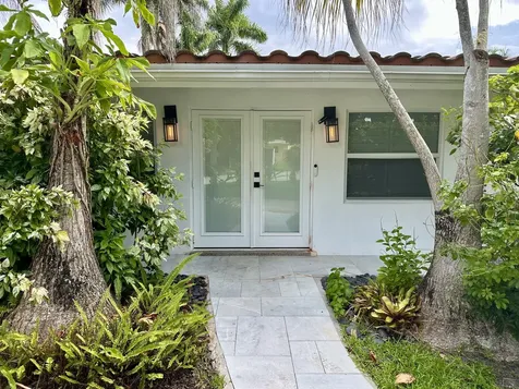 212 Kings Lynn Delray Beach FL 33444