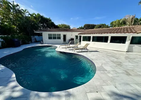 212 Kings Lynn Delray Beach FL 33444