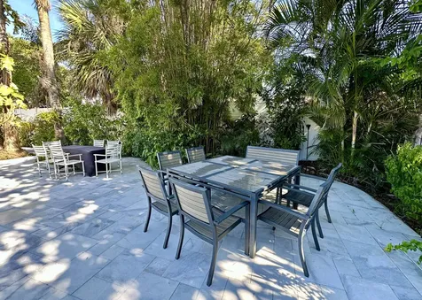 212 Kings Lynn Delray Beach FL 33444