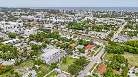248 SE 1st Avenue Delray Beach FL 33444