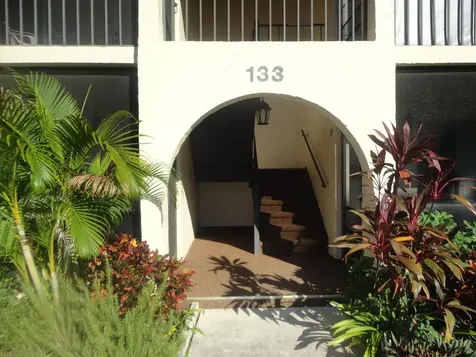 133 Lake Pine Circle Greenacres FL 33463