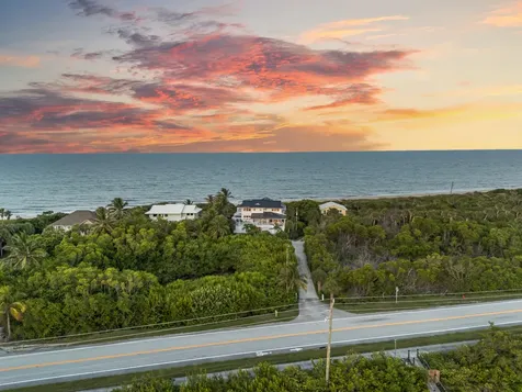 12376 Highway A1a Vero Beach FL 32963