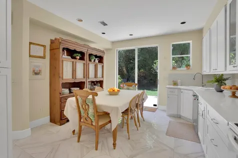 2543 Nw 53rd Street Boca Raton FL 33496