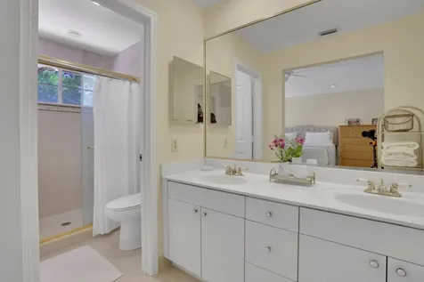 2543 Nw 53rd Street Boca Raton FL 33496