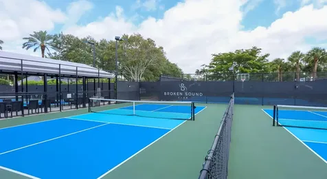 2543 Nw 53rd Street Boca Raton FL 33496